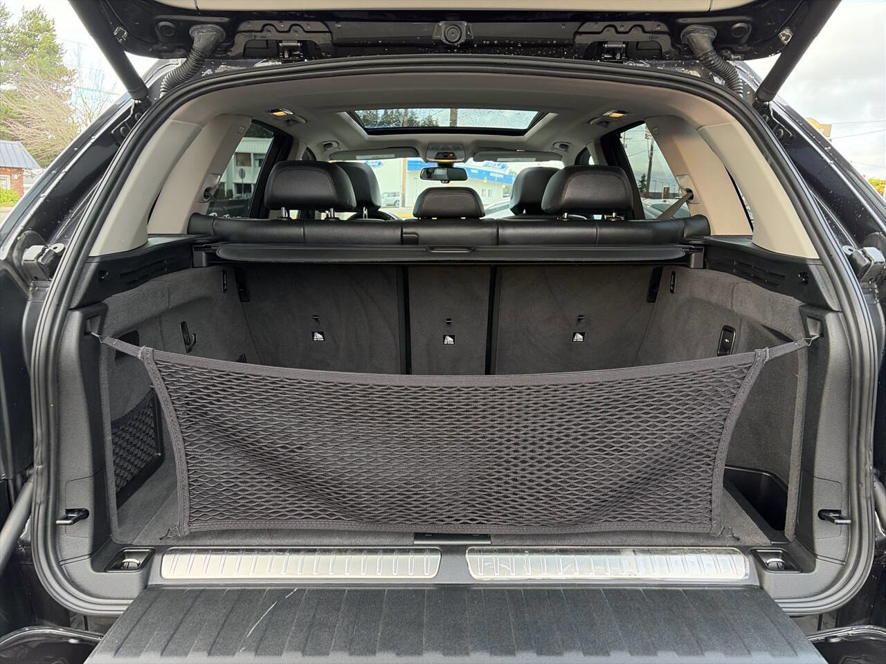 Used 2016 BMW X5 xDrive40e image 10