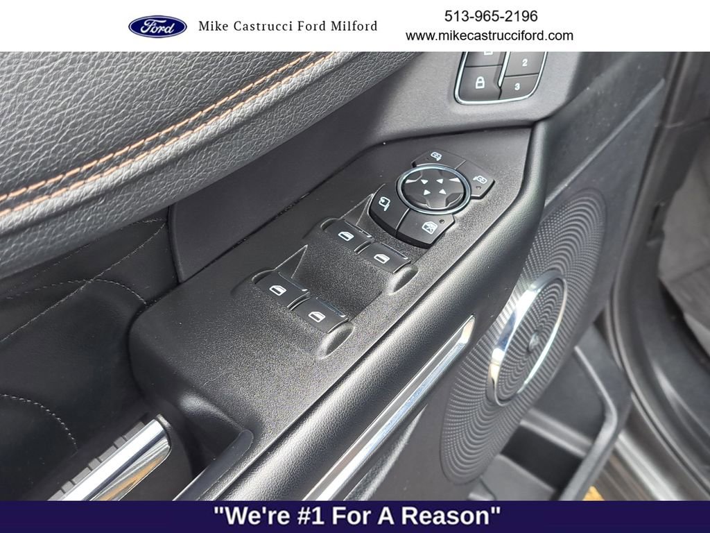 Certified 2019 Ford Expedition Platinum image 21