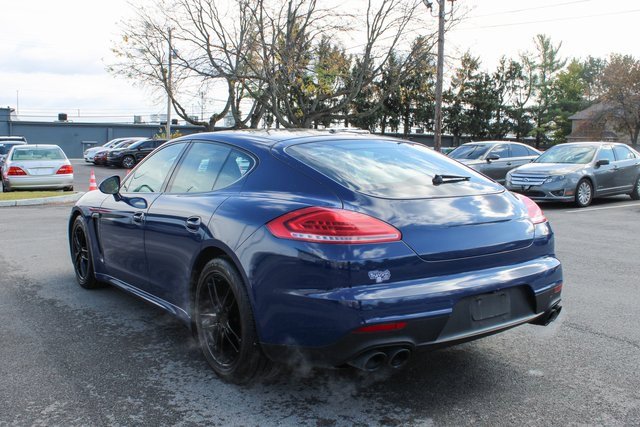 Used 2015 Porsche Panamera 4 image 39