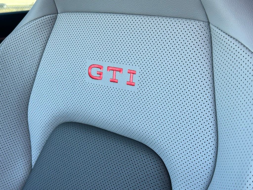 Used 2025 Volkswagen GTI SE w/ SE Leather Seating Package image 18