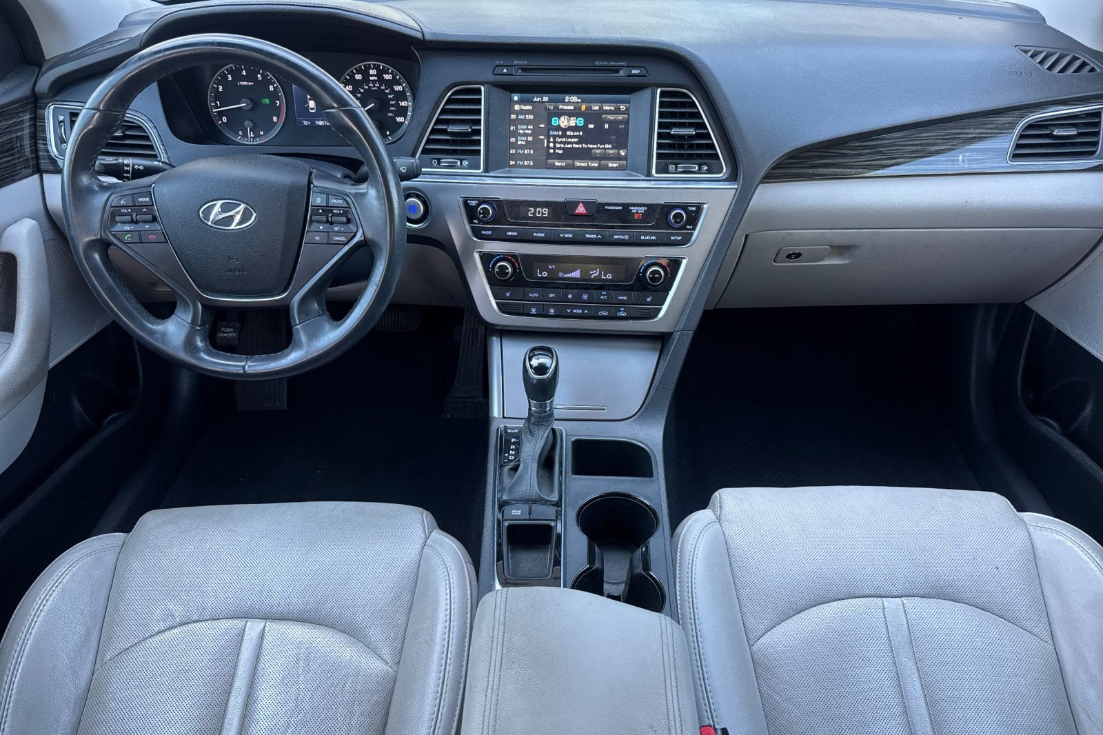 Used 2016 Hyundai Sonata Limited FWD image 16