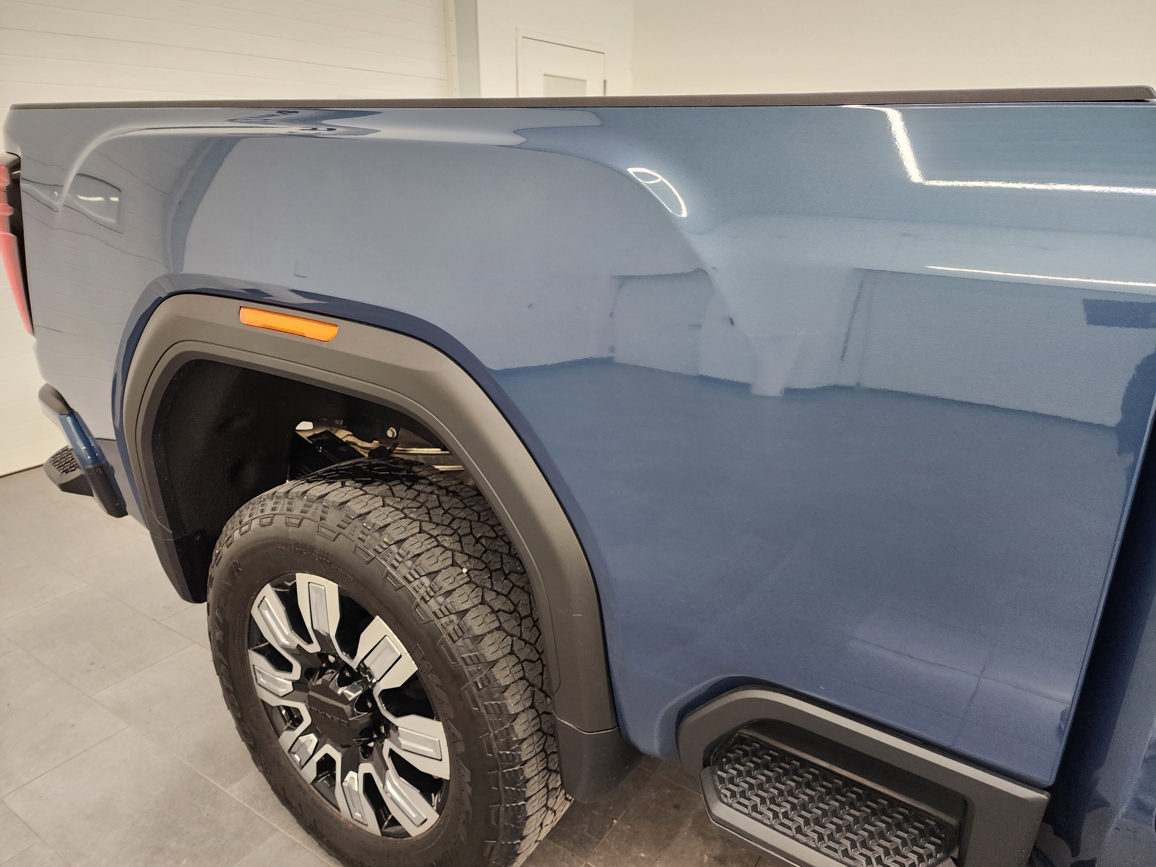 Used 2024 GMC Sierra 2500 Denali w/ Denali Reserve Package image 29