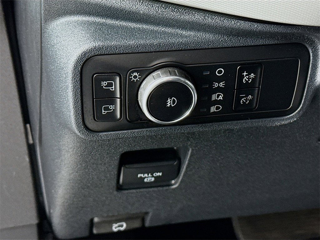 Used 2023 Ford Bronco Badlands image 11