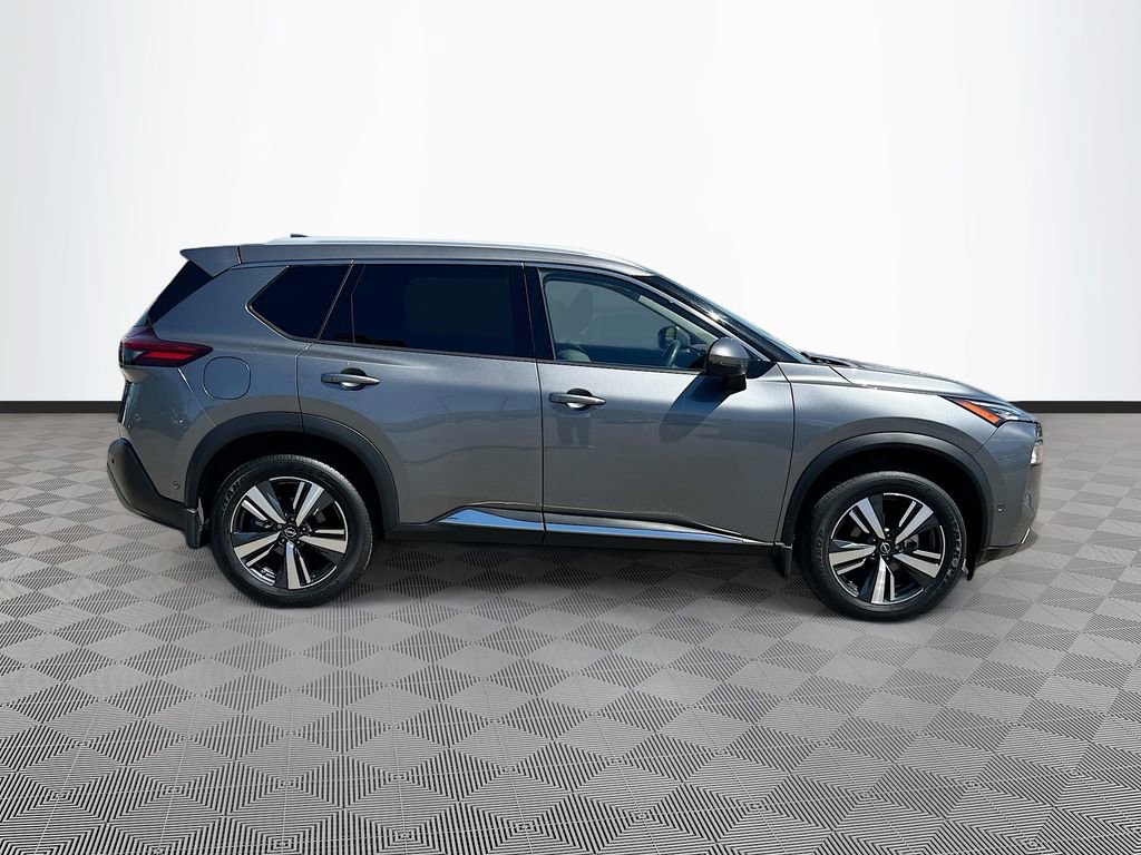 Used 2023 Nissan Rogue SL w/ SL Premium Package FWD image 8