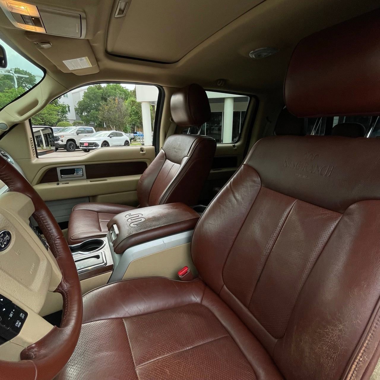 Used 2014 Ford F150 King Ranch w/ King Ranch Luxury Package RWD image 20