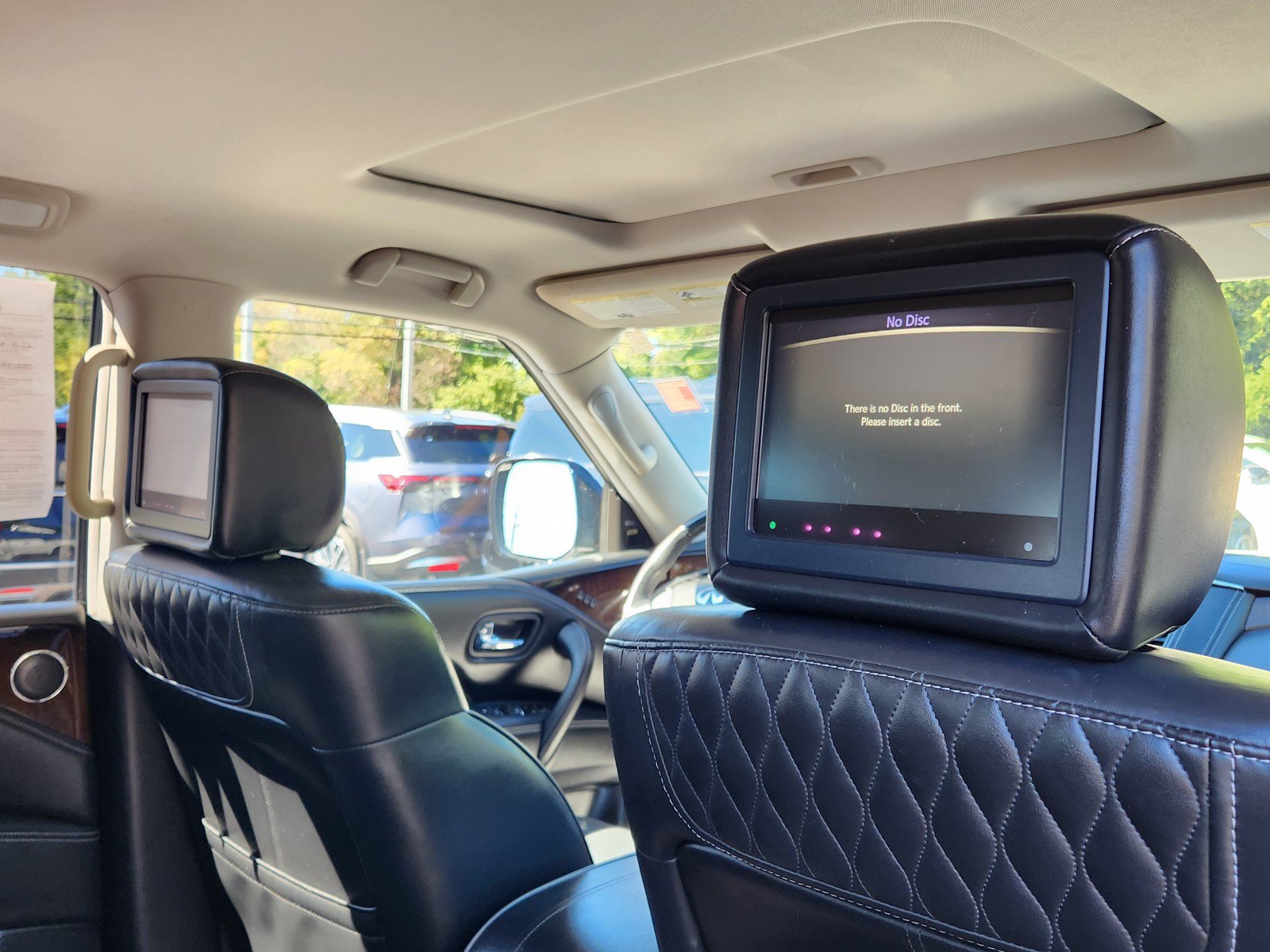 Used 2018 INFINITI QX80 4WD w/ Deluxe Technology Package image 17