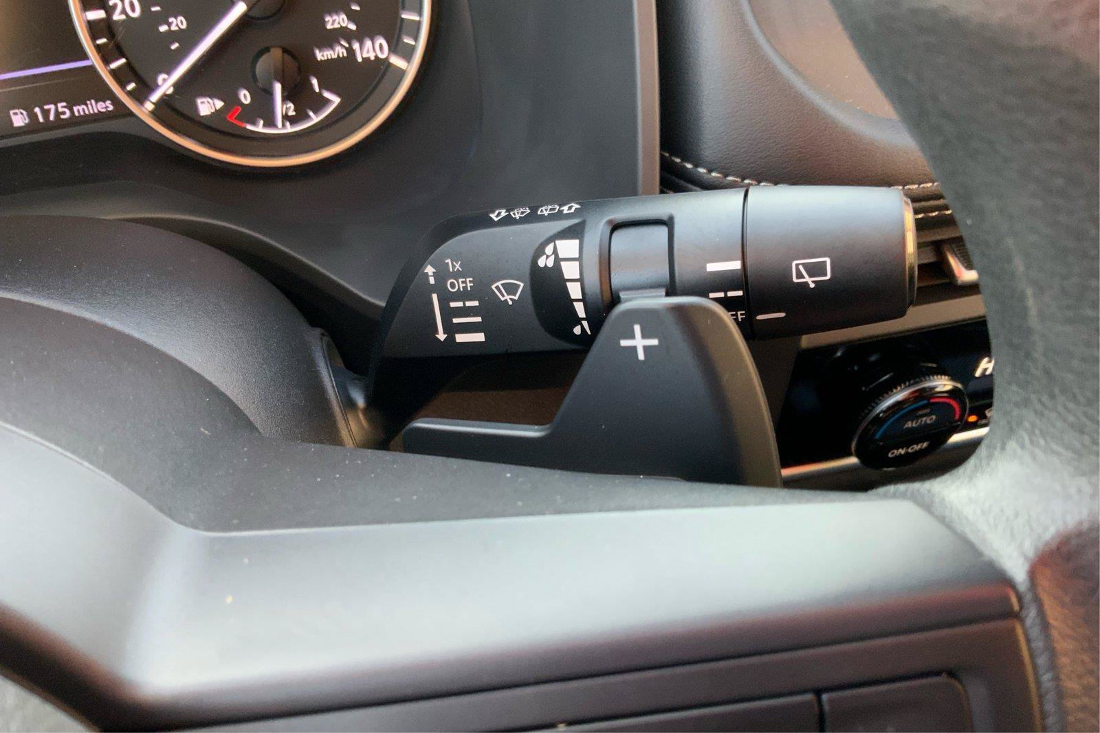 Used 2024 Nissan Rogue SV AWD/4WD image 35