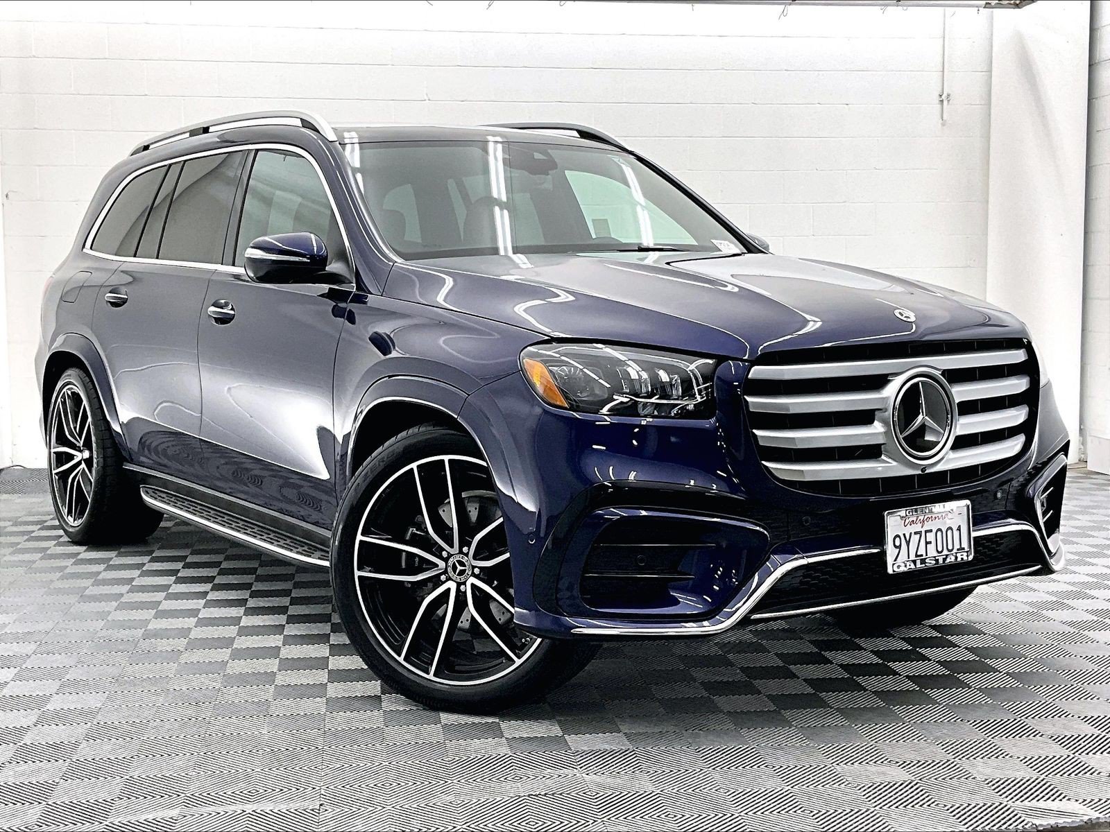 Used 2026 Mercedes-Benz GLS 450 4MATIC image 34