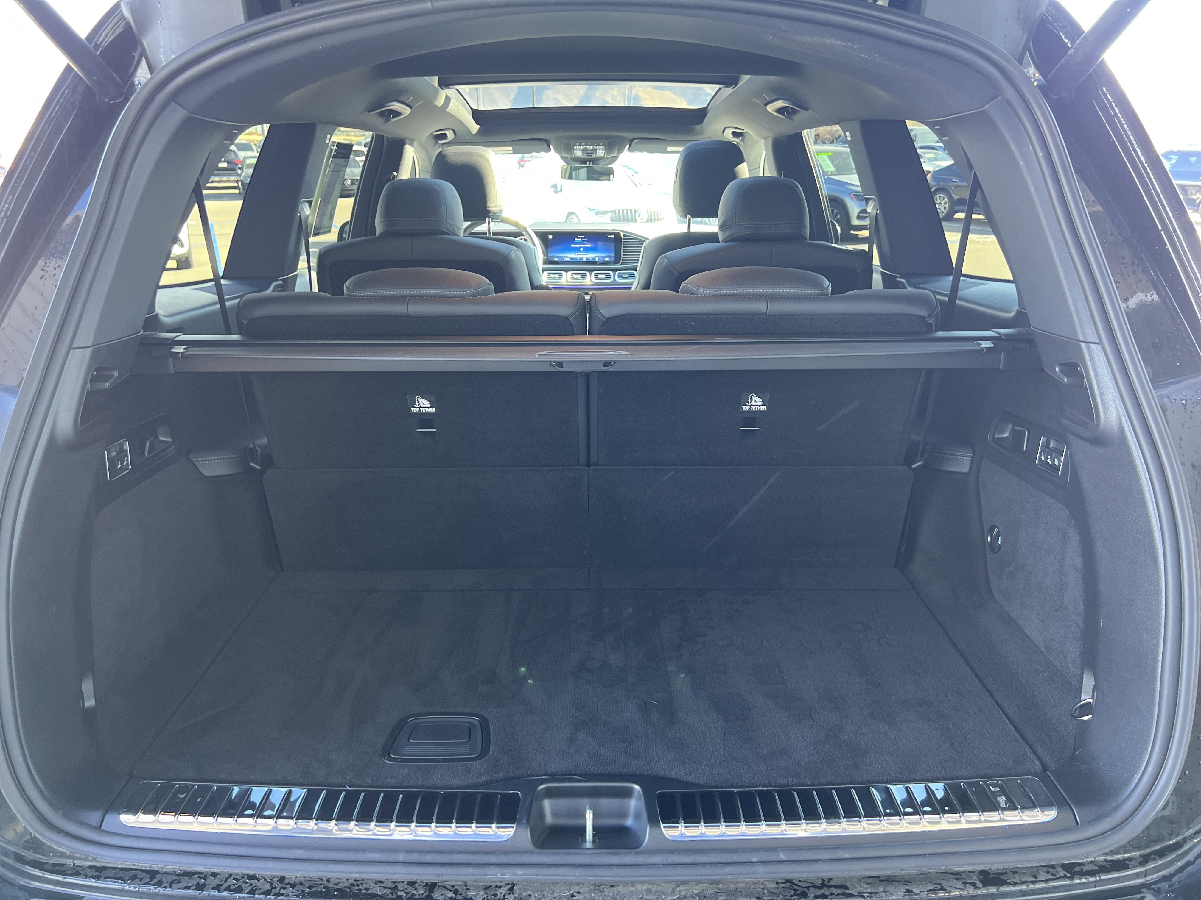 Certified 2025 Mercedes-Benz GLS 450 4MATIC image 27