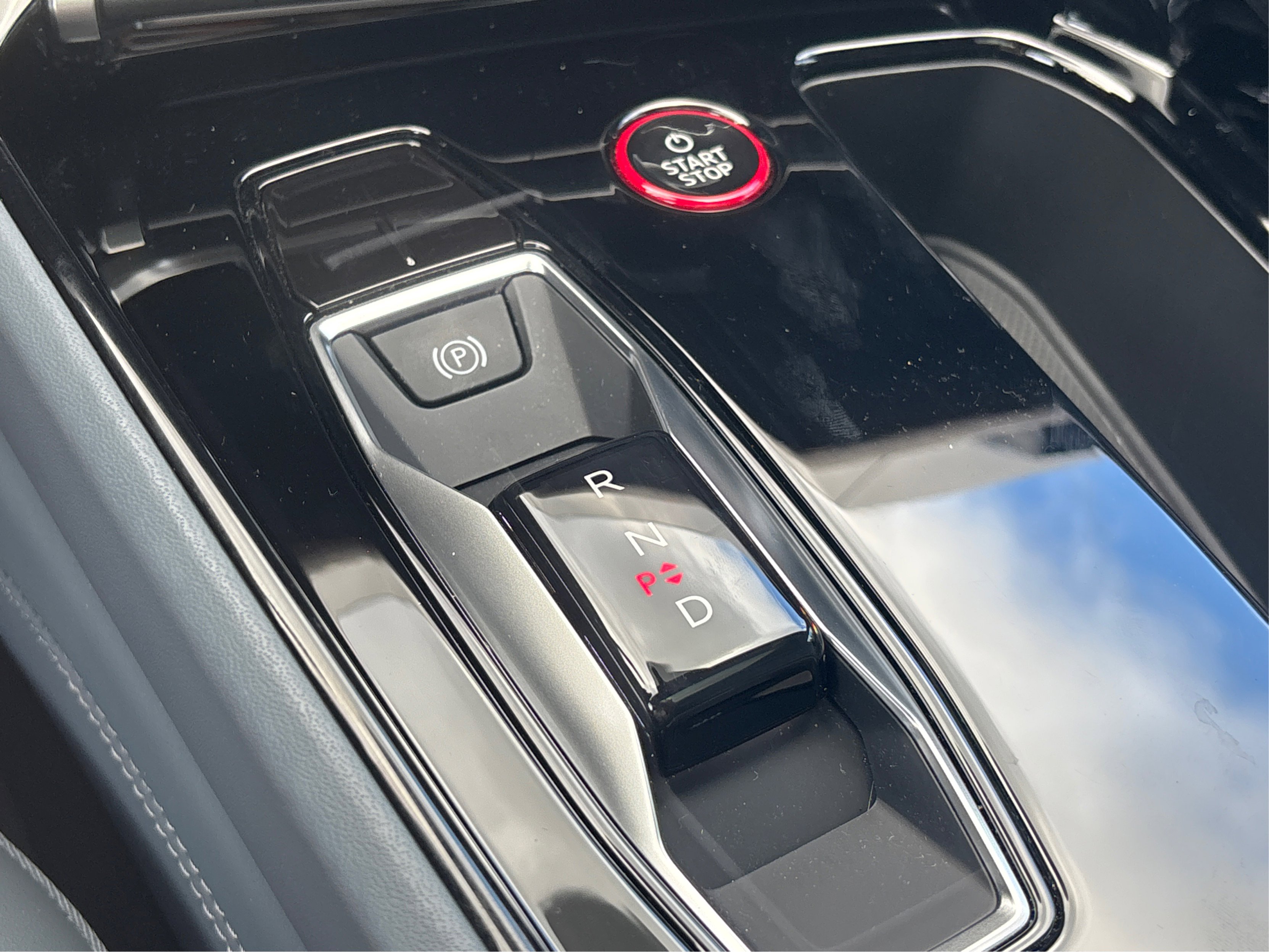 Used 2024 Audi e-tron GT Premium Plus image 62