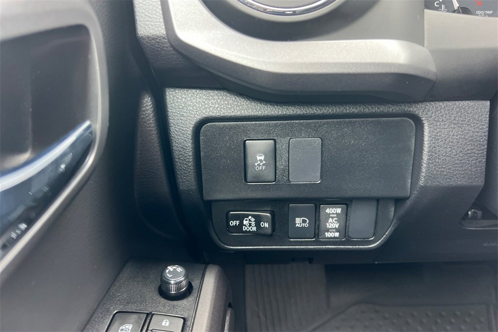 Certified 2023 Toyota Tacoma TRD Sport image 31