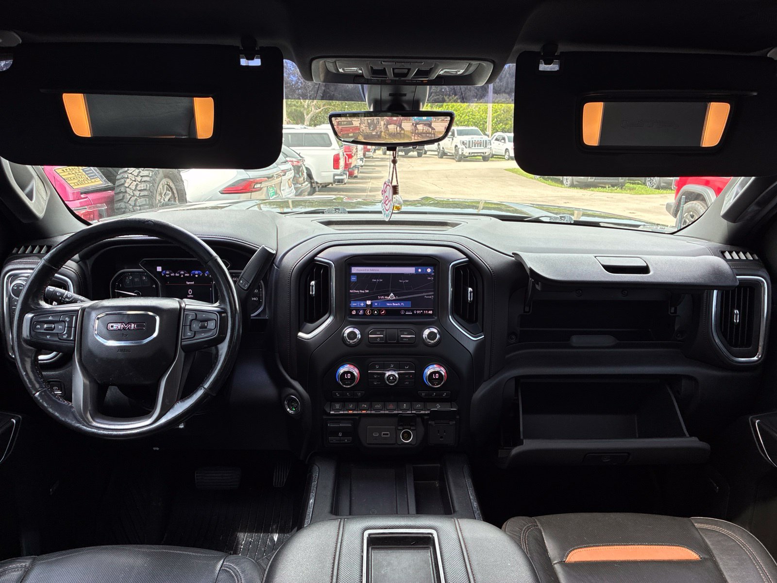 Used 2020 GMC Sierra 2500 AT4 w/ AT4 Premium Package AWD/4WD image 31