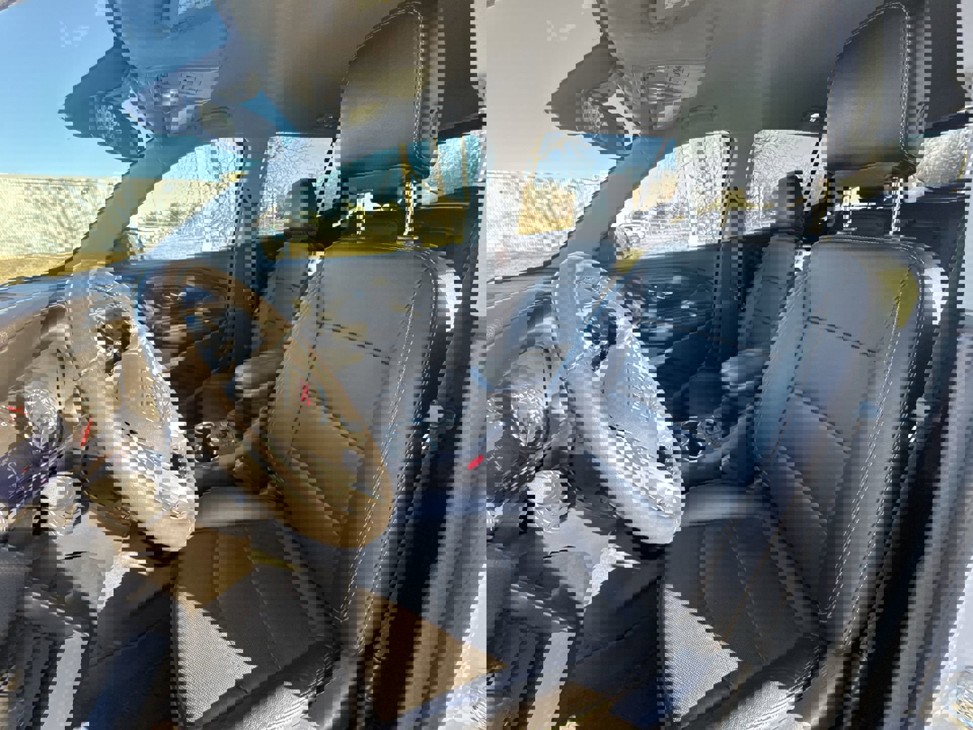 Used 2021 GMC Terrain SLT image 11