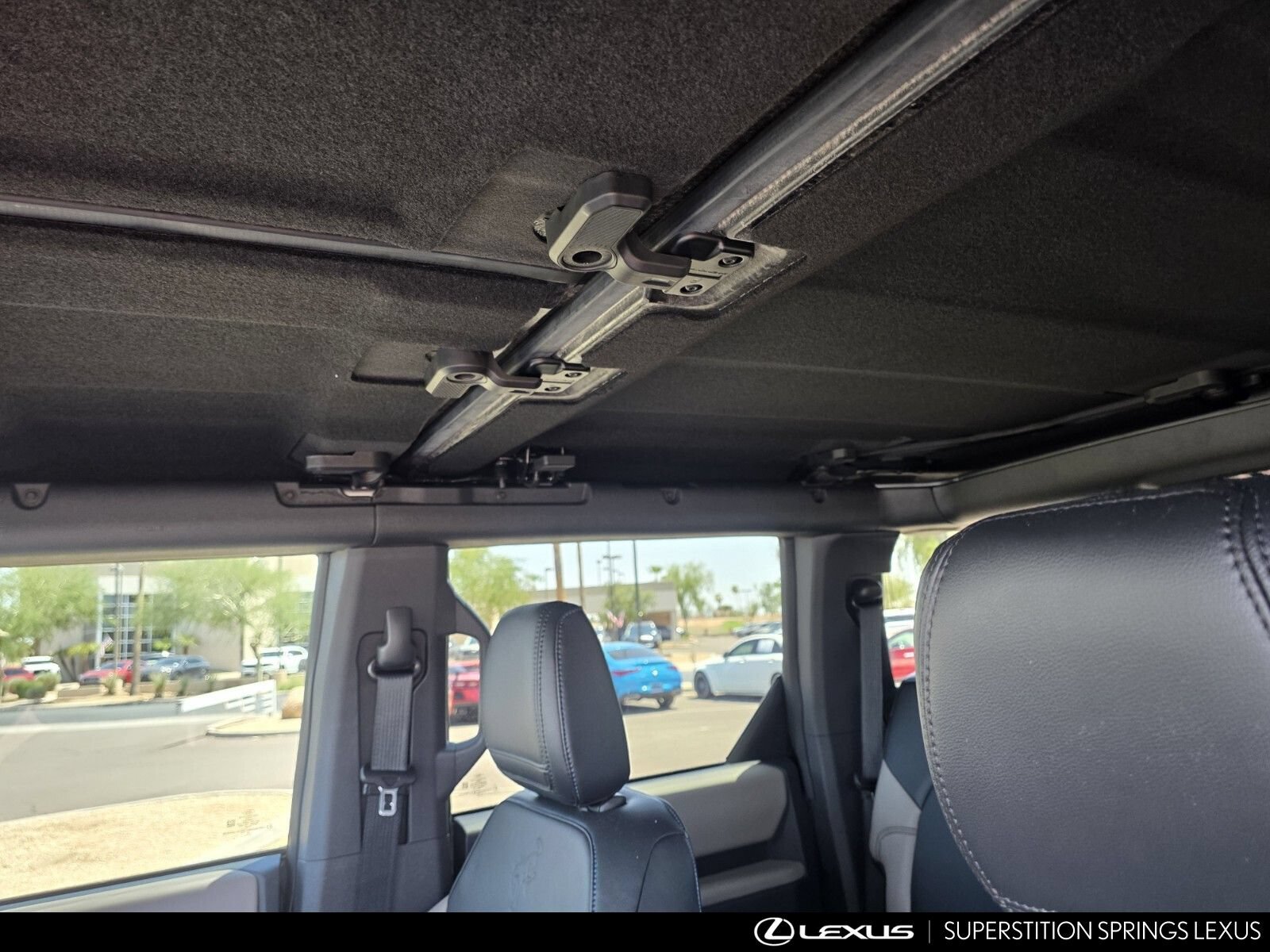 Used 2023 Ford Bronco Wildtrak AWD/4WD image 14