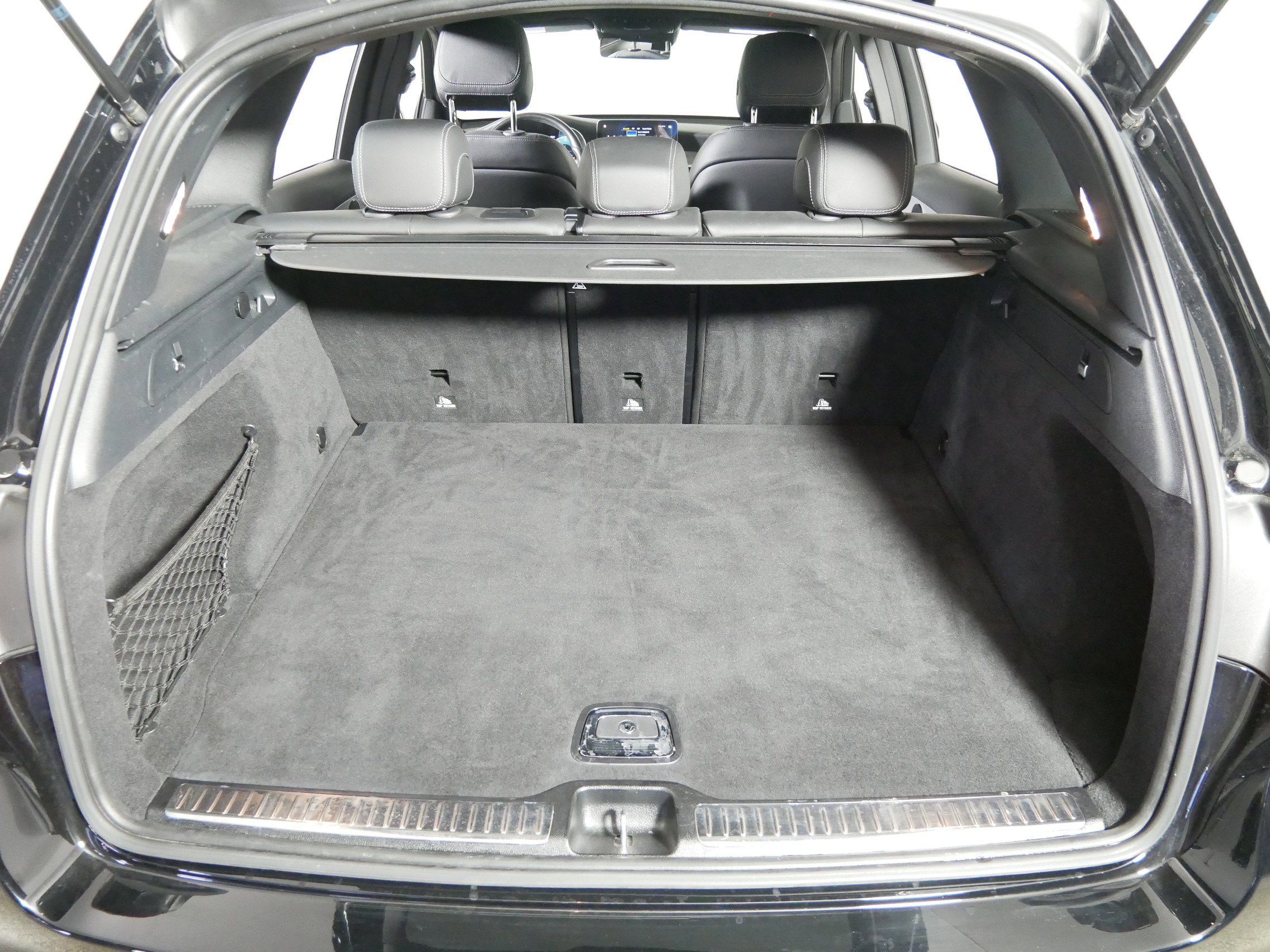 Used 2021 Mercedes-Benz GLC 300 4MATIC image 18