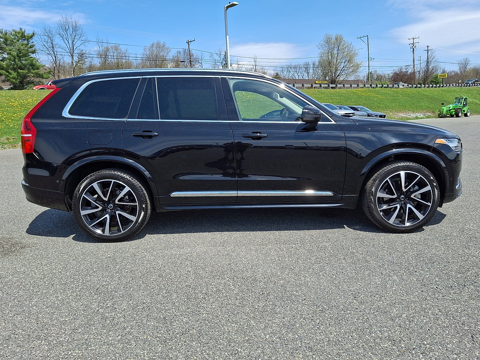 Certified 2023 Volvo XC90 B6 Plus w/ Protection Package Premier AWD/4WD image 7