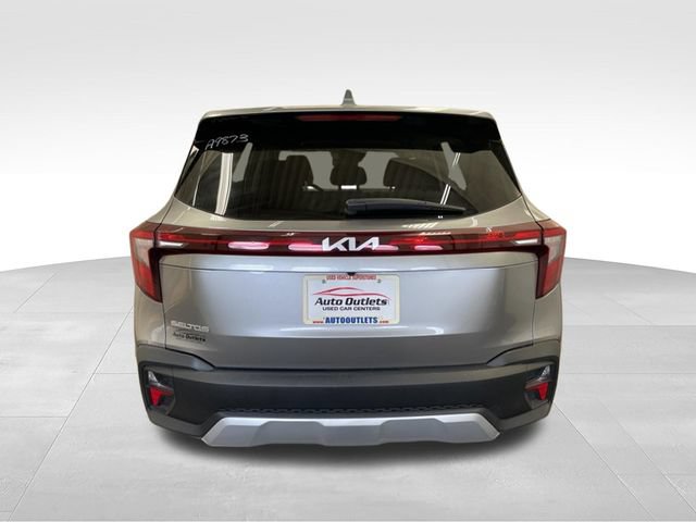Used 2026 Kia Seltos LX FWD image 6