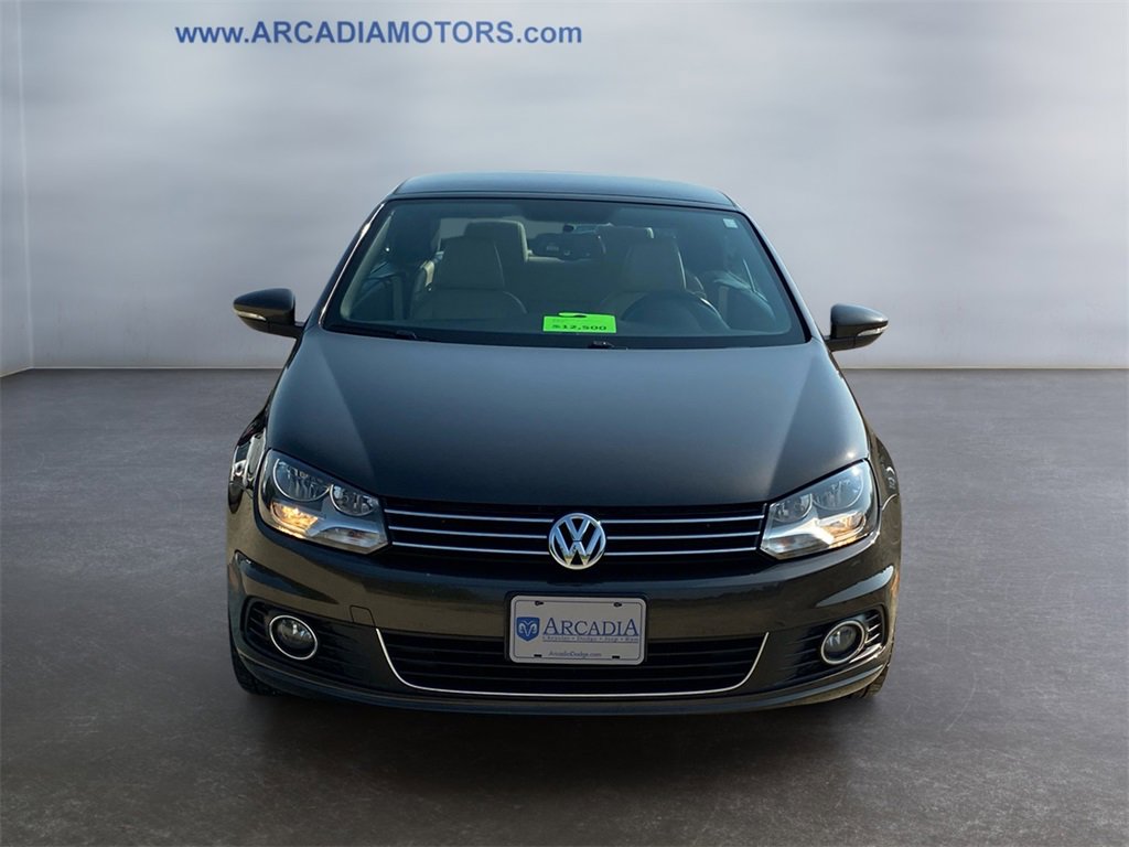 Used 2014 Volkswagen Eos w/ Sport Package image 8