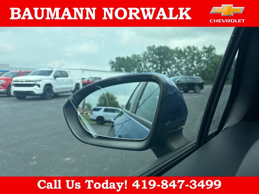 Used 2019 Chevrolet Cruze LT w/ Convenience Package FWD image 28