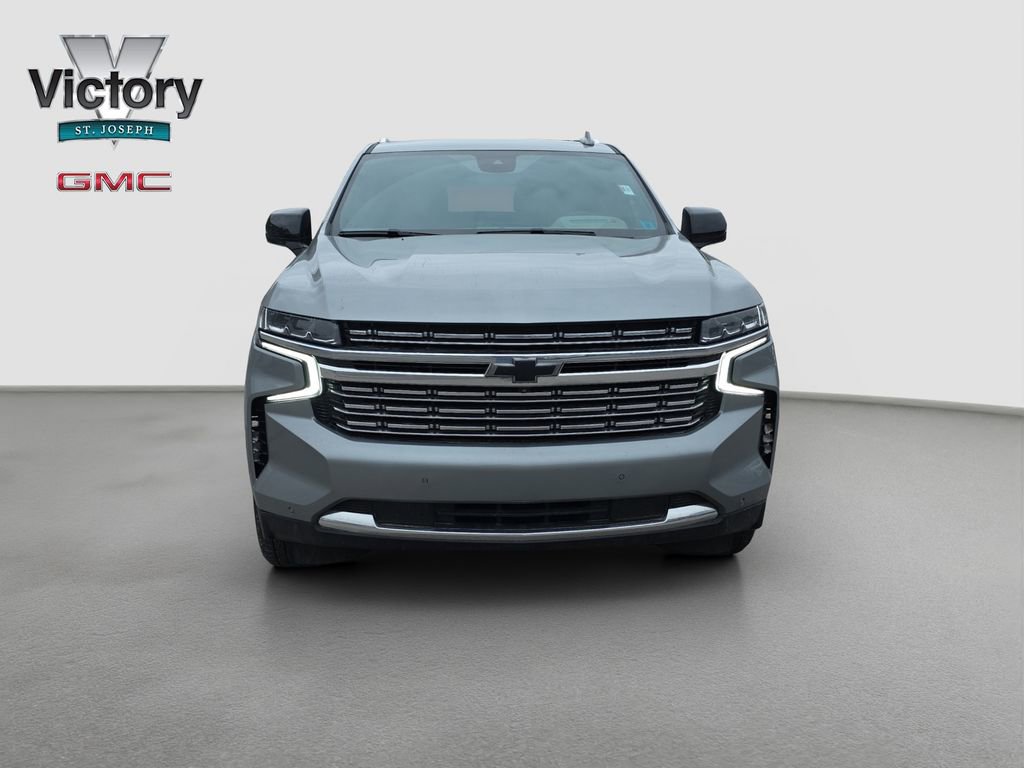 Used 2024 Chevrolet Tahoe Premier w/ Advanced Technology Package AWD/4WD image 2