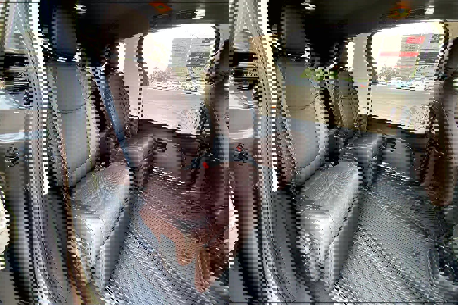 Certified 2021 Toyota Sienna Platinum image 37