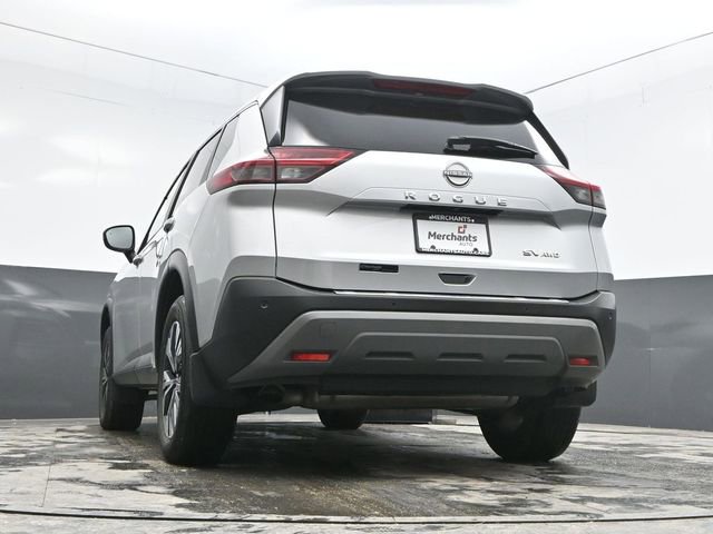 Used 2023 Nissan Rogue SV image 36