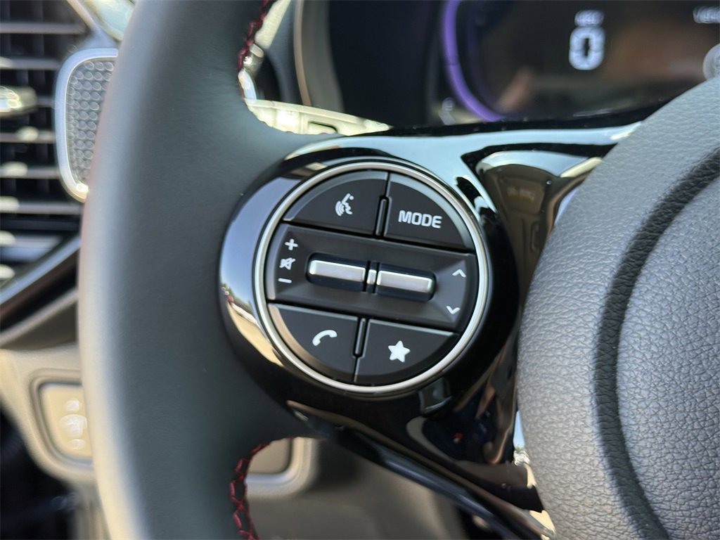 New 2025 Kia Soul GT-Line w/ GT-Line Technology Package image 28