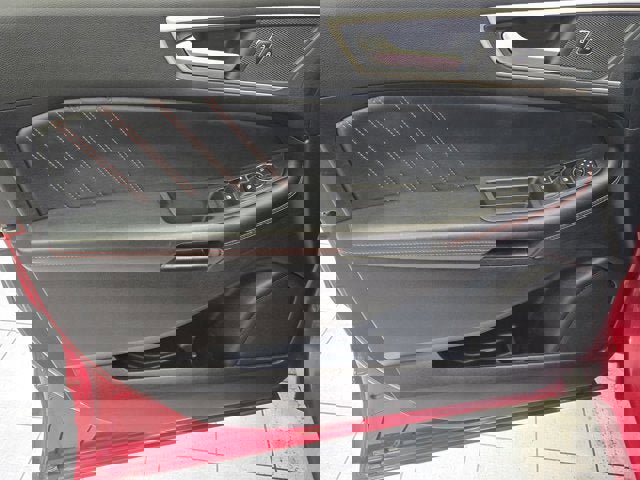 Used 2022 Ford Edge ST-Line w/ Class II Trailer Tow Package image 22