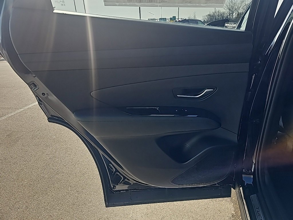New 2026 Hyundai Tucson Limited image 32