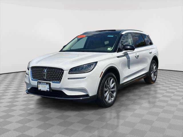 Used 2022 Lincoln Corsair AWD w/ Premium Package image 7