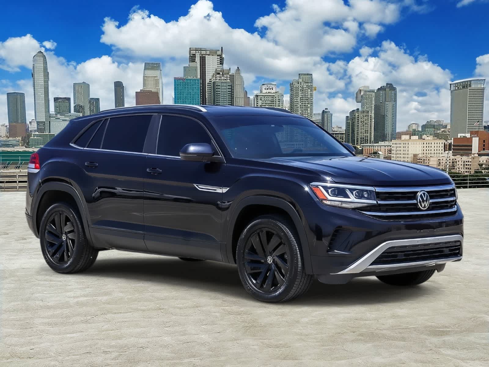 Certified 2020 Volkswagen Atlas Cross Sport SE FWD image 3