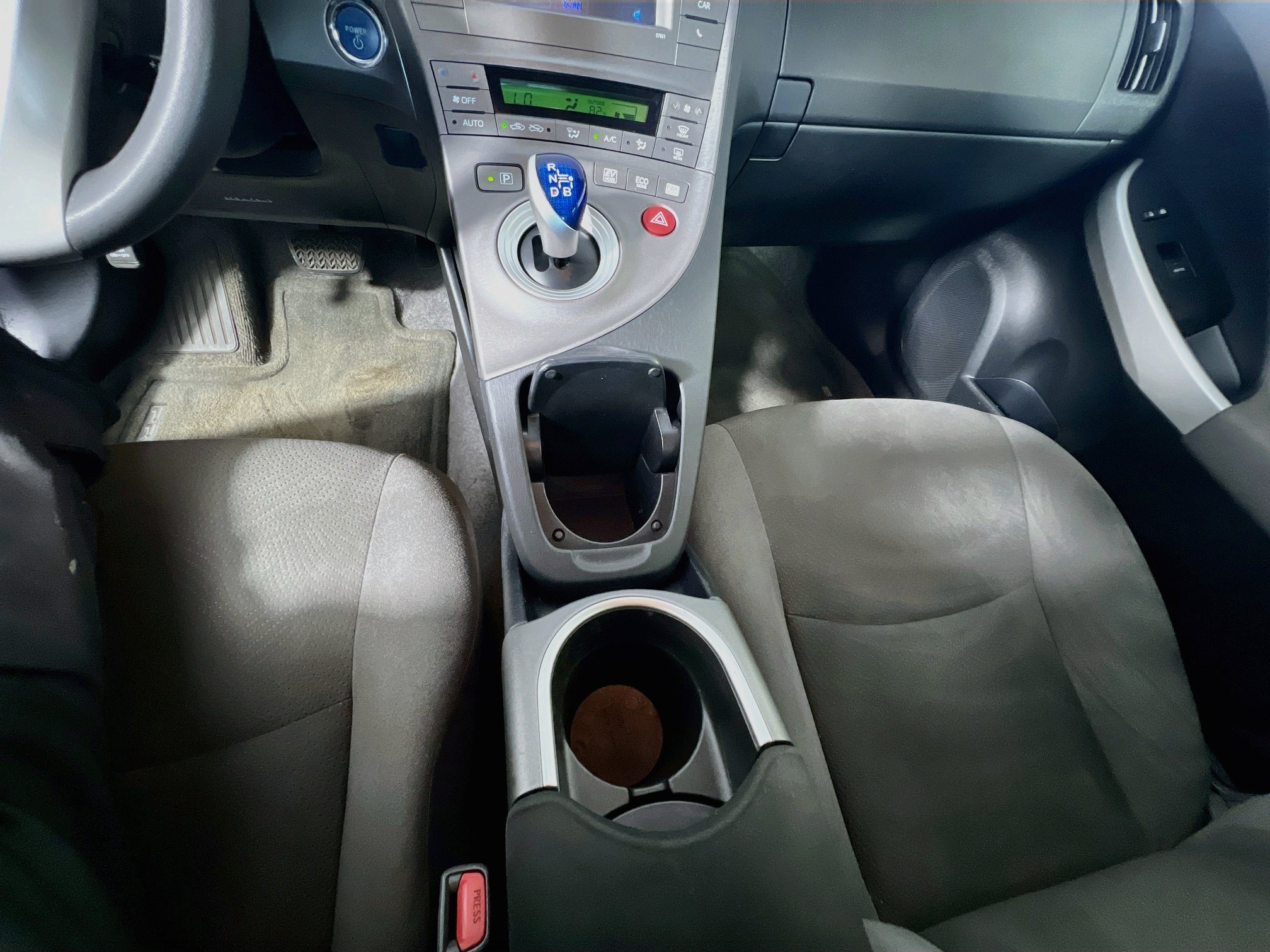 Used 2015 Toyota Prius Two FWD image 25
