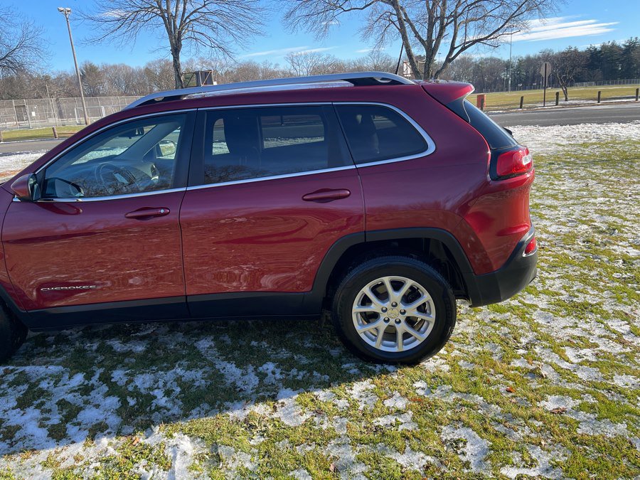 Used 2016 Jeep Cherokee Latitude image 20