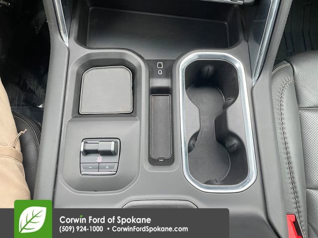 Used 2025 GMC Sierra 3500 Denali image 35