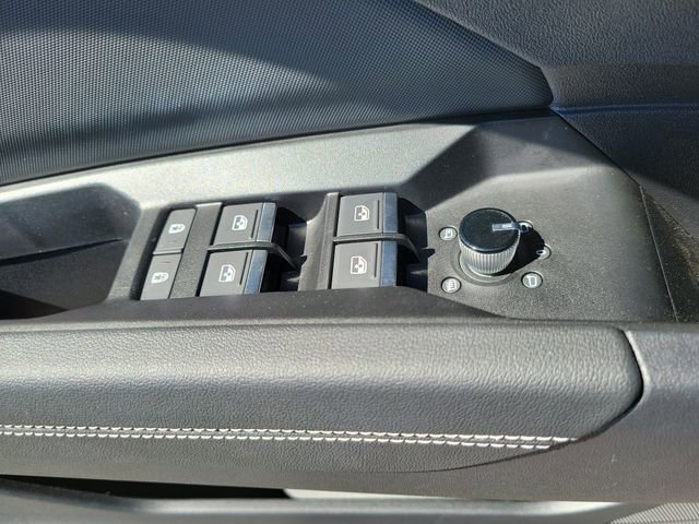 Used 2023 Audi Q4 e-tron Prestige image 21