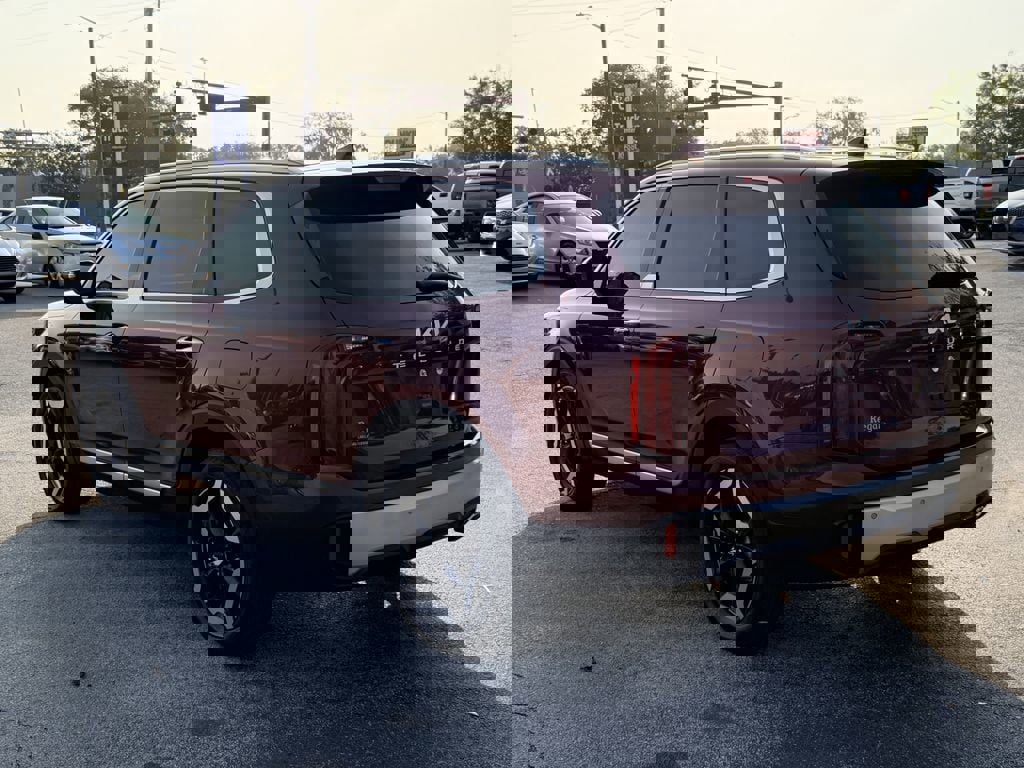 Certified 2024 Kia Telluride S w/ S Sunroof Package image 7