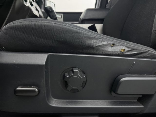 Used 2017 Ford Expedition XLT image 14