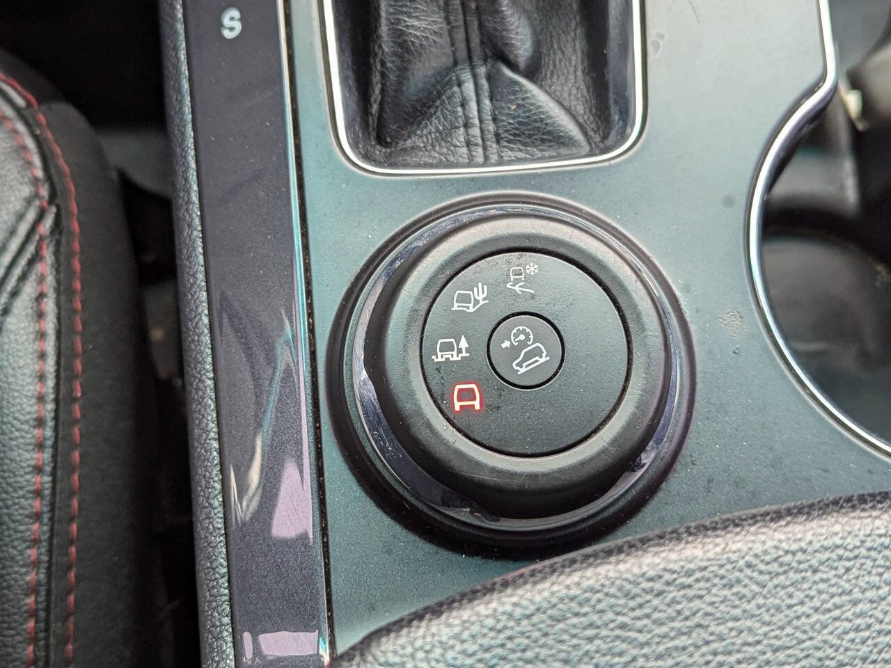 Used 2017 Ford Explorer Sport image 23