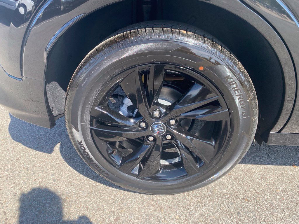 New 2026 Buick Encore GX Sport Touring w/ Advanced Technology Package FWD image 9