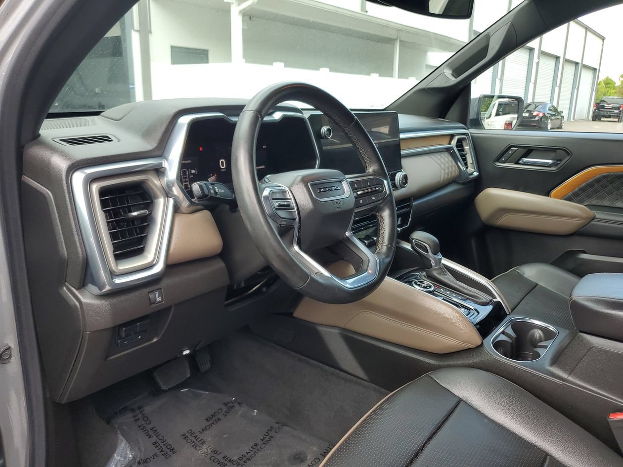 Used 2023 GMC Canyon Denali AWD/4WD image 19