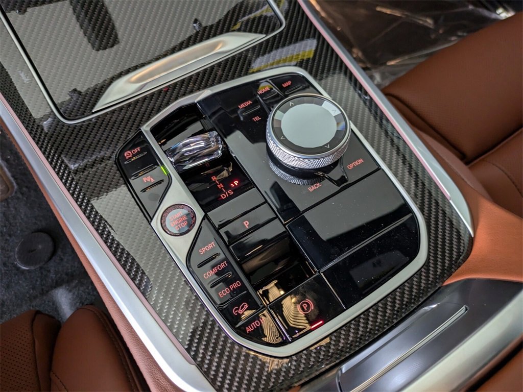 New 2026 BMW X5 M60i image 5