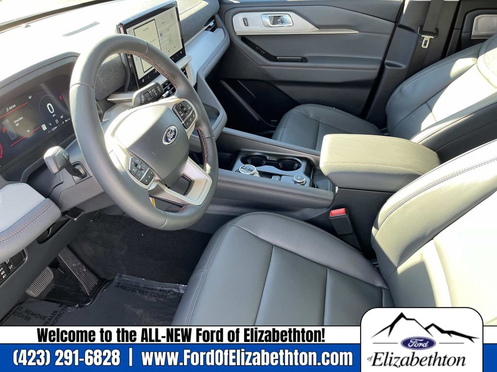 New 2026 Ford Explorer Active image 22