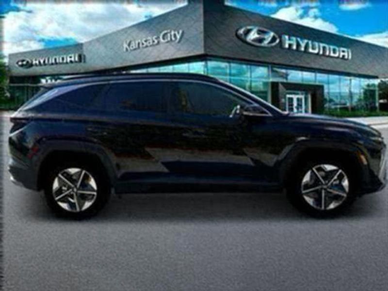 Used 2025 Hyundai Tucson SEL image 9