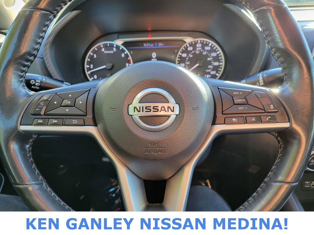 Used 2022 Nissan Sentra SV image 29