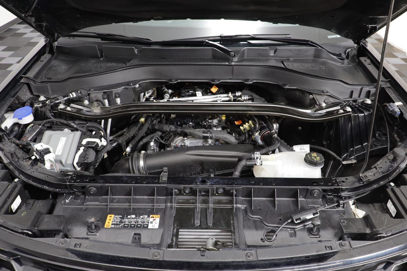 Used 2025 Ford Explorer ST-Line w/ ST-Line Street Pack image 26