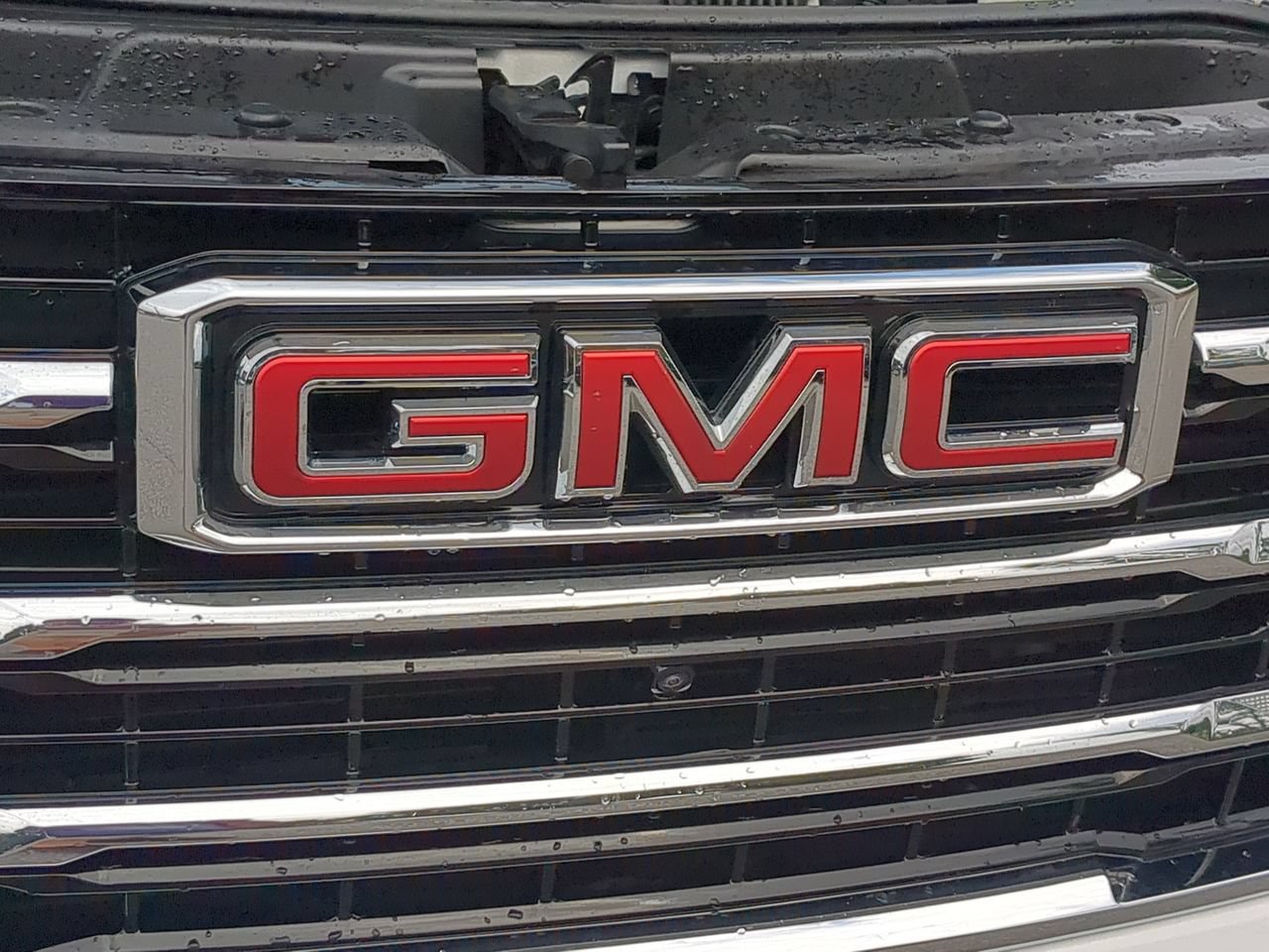 Used 2025 GMC Yukon Elevation AWD/4WD image 32