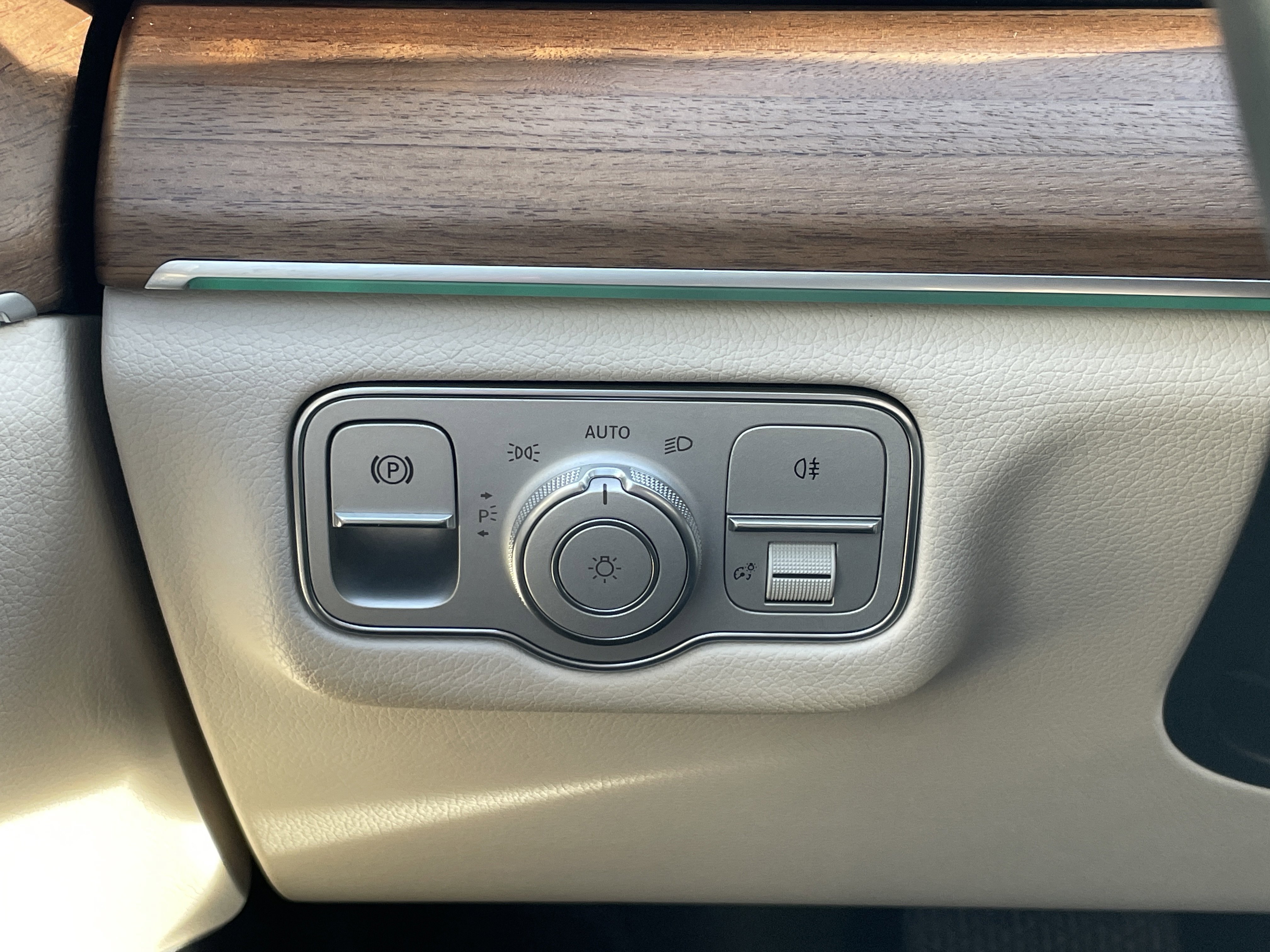 Certified 2022 Mercedes-Benz GLE 450 4MATIC image 24