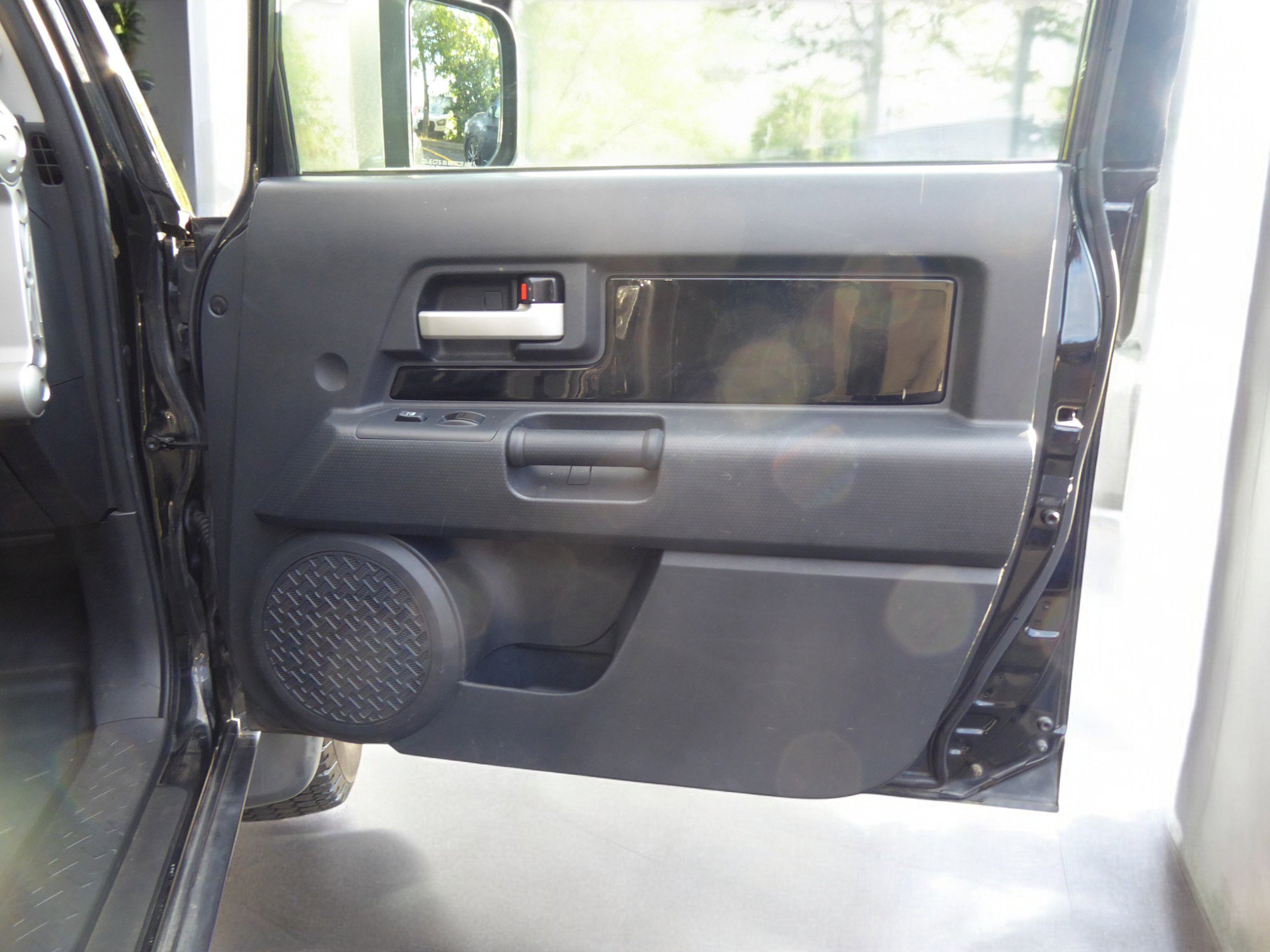 Used 2007 Toyota FJ Cruiser 4WD w/ Upgrade Pkg 2 image 17