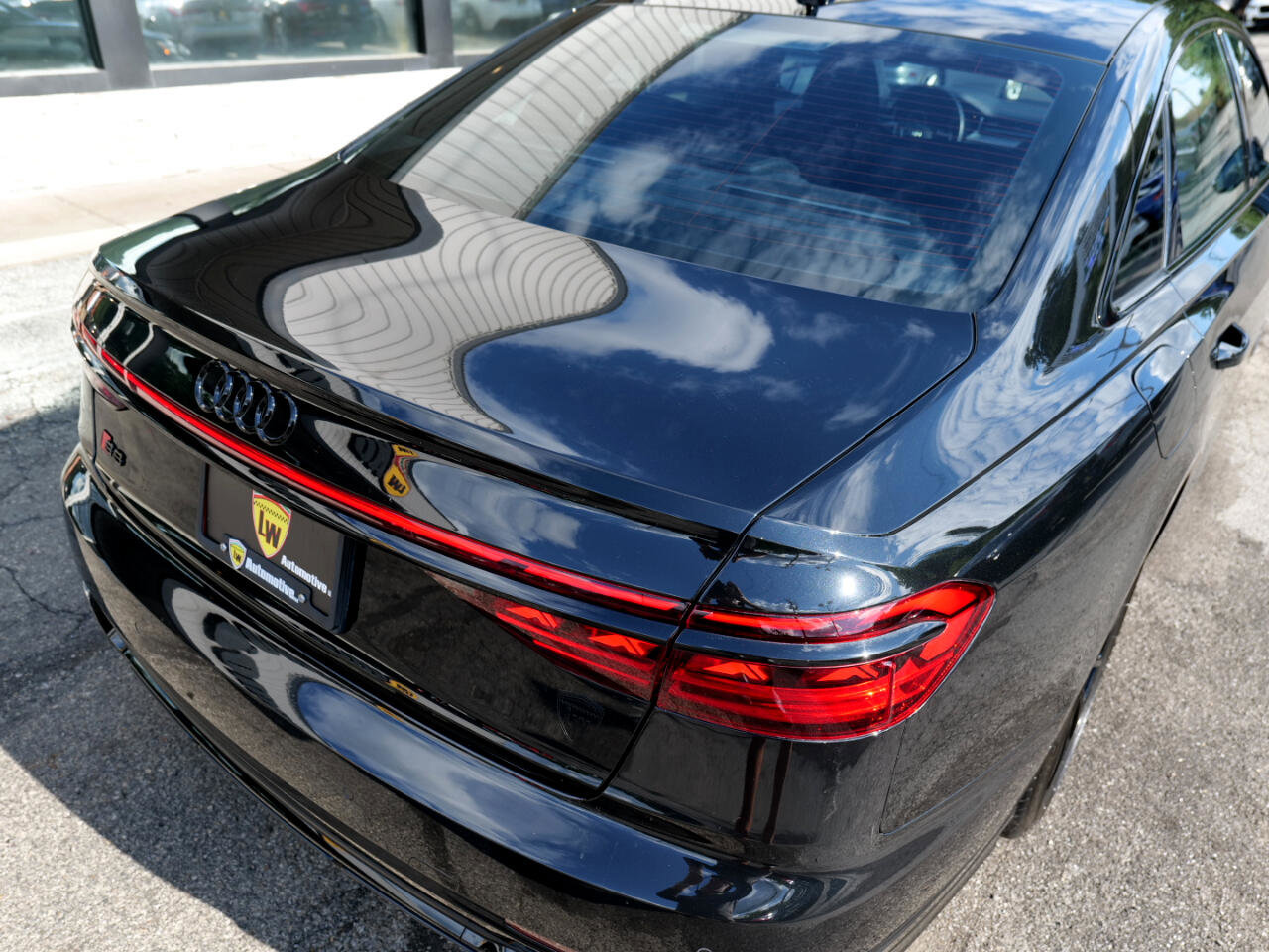 Used 2022 Audi S8 w/ S8 Comfort Plus Package image 84