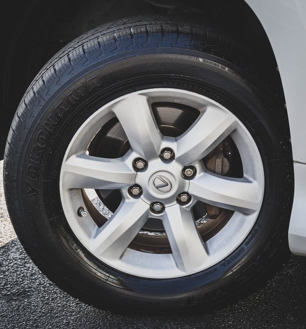 Used 2013 Lexus GX 460 image 26